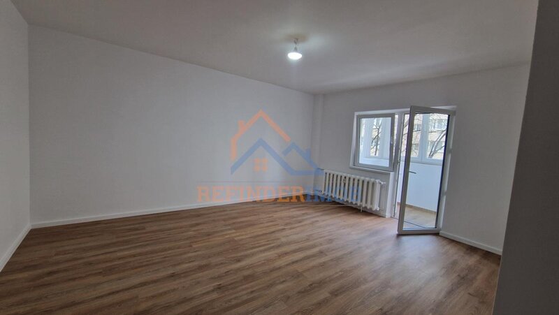 Nerva Traian Apartament de vanzare cu 3 camere, zona Nerva Traian