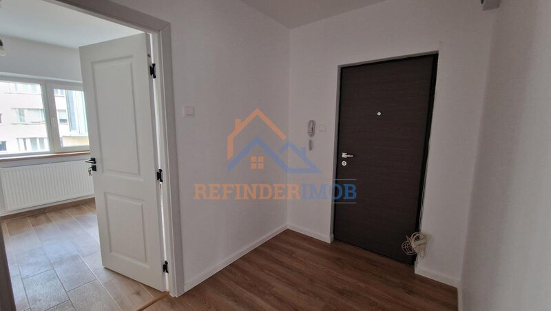 Nerva Traian Apartament de vanzare cu 3 camere, zona Nerva Traian